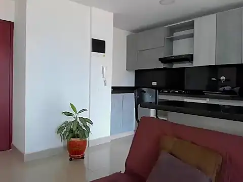 Alexander Martines online show from November 30, 2025, 6:56 pm