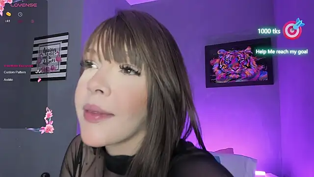 Snapshot of Ana_333 chatting on February 5, 2026, 5:17 pm Ana 333 online show from February 5, 2026, 5:17 pm