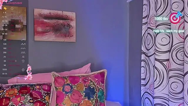 Snapshot of Ana_333 chatting on February 19, 2026, 5:20 pm Ana 333 online show from February 19, 2026, 5:20 pm