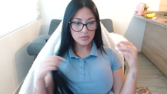 Snapshot of Charlotte_cute18 chatting on February 10, 2026, 10:47 pm Charlotte cute18 online show from February 10, 2026, 10:47 pm