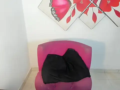 naomiwildburn online show from October 25, 2025, 1:51 pm