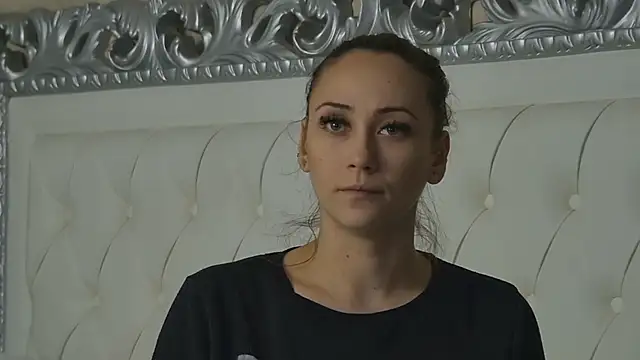 AliceMunro online show from November 13, 2025, 4:17 pm