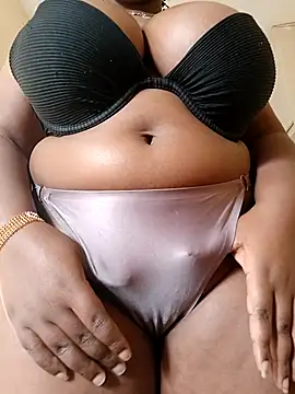 Snapshot of suckmyboobs12_ chatting on March 1, 2025, 6:13 am suckmyboobs12 online show from March 1, 2025, 6:13 am