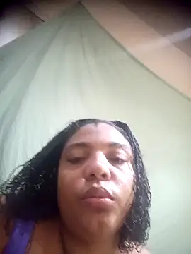 Arlequina680 online show from November 28, 2025, 1:36 pm