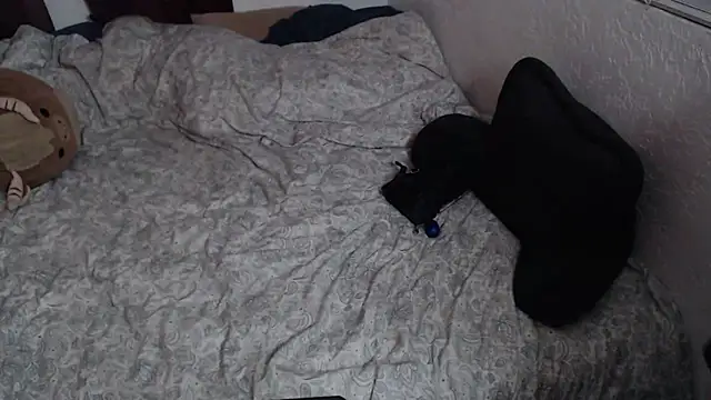 anja peach online show from April 22, 2026, 3:42 am