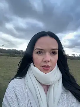 Vanesskaa online show from March 3, 2026, 3:51 pm