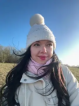 Vanesskaa online show from March 28, 2026, 5:12 pm