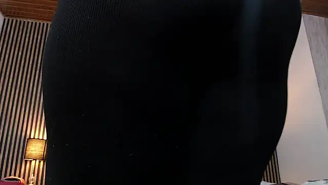 Snapshot of marie_hss chatting on November 5, 2025, 7:47 pm marie hss online show from November 5, 2025, 7:47 pm