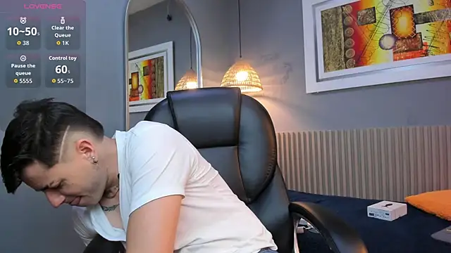 tossetrech online show from April 18, 2026, 3:32 am