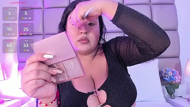 DojaAissha online show from January 17, 2026, 7:17 pm