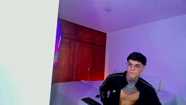 Jordyrodriiguez online show from January 5, 2025, 3:53 am