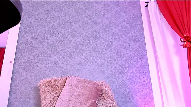 CatrinaRossi online show from December 23, 2024, 2:13 am