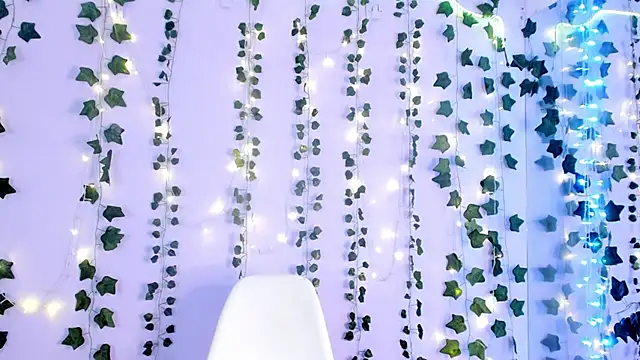 Natasha Nasty2 online show from December 19, 2024, 11:03 pm