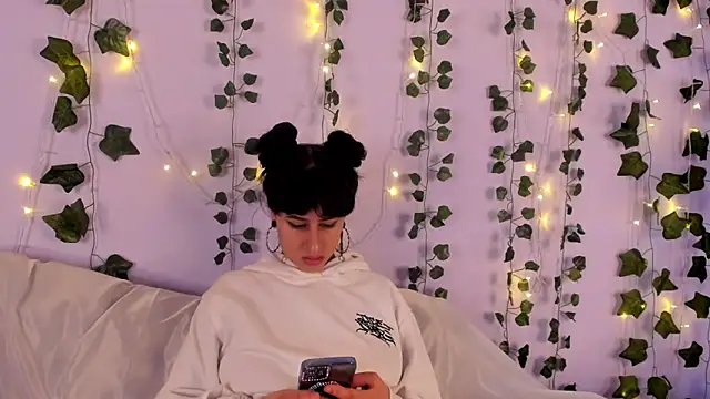 Natasha Nasty2 online show from January 4, 2025, 3:29 am