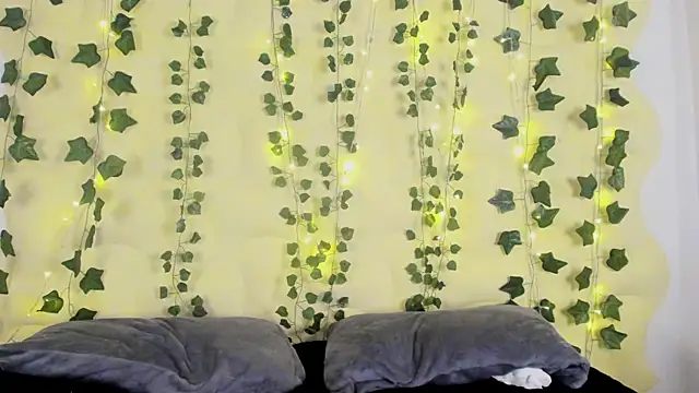 Natasha Nasty2 online show from February 25, 2025, 3:52 am