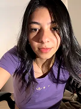 Liissa cute  online show from October 7, 2025, 6:49 pm
