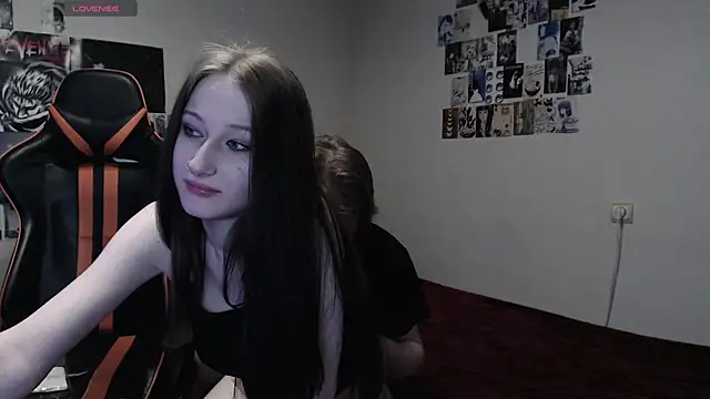 Snapshot of camcoupbang chatting on February 2, 2025, 9:13 pm camcoupbang online show from February 2, 2025, 9:13 pm