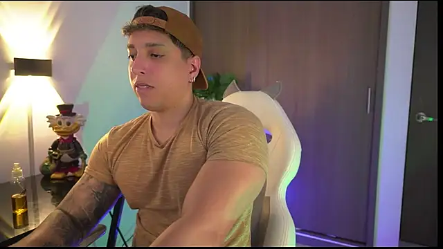 appolo allen online show from October 31, 2025, 5:41 am