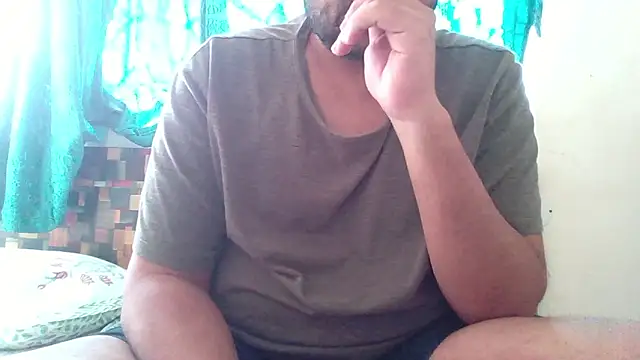 whoreboi98 online show from February 20, 2026, 5:15 am