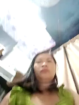 Snapshot of _Mira_69_ chatting on November 18, 2025, 12:38 am Mira 69 online show from November 18, 2025, 12:38 am