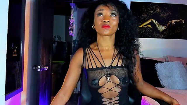 KimberlyBanks2 online show from February 3, 2025, 11:05 pm