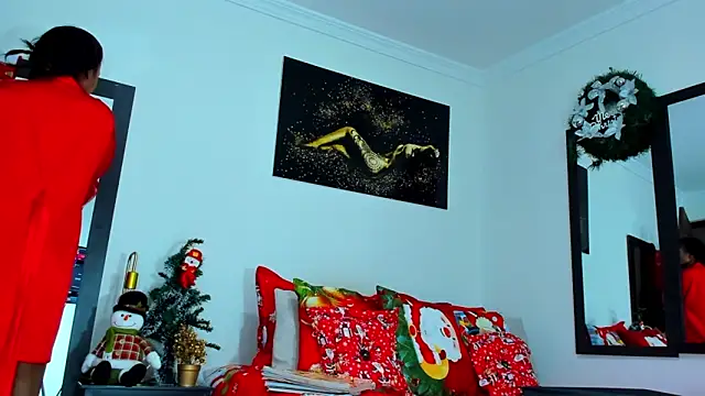 KimberlyBanks2 online show from December 4, 2025, 10:02 am