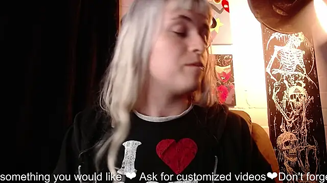 NEXT DOOR GIRL  online show from January 28, 2025, 1:39 am