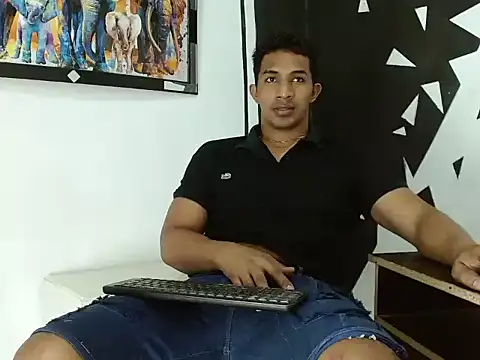 Snapshot of Yeiko_Park2 chatting on January 21, 2025, 11:34 pm Yeiko Park2 online show from January 21, 2025, 11:34 pm