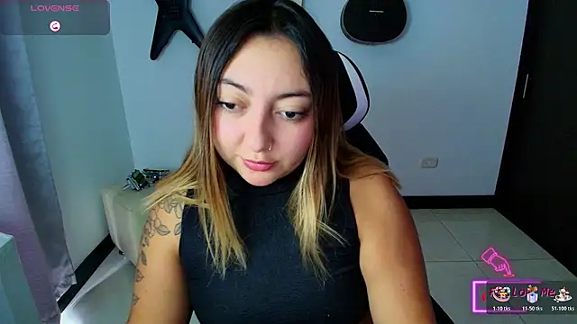 miaawild online show from October 19, 2025, 6:41 pm