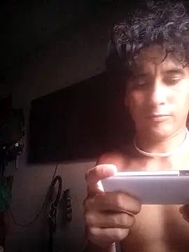 pedrodavid  online show from March 28, 2026, 10:09 pm