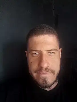 suburbanoXXXRJ online show from April 14, 2026, 1:28 pm