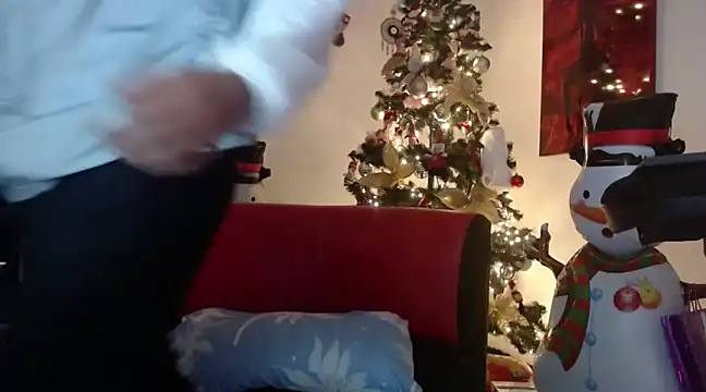 Snapshot of damiam_fiery chatting on December 6, 2024, 12:49 pm damiam fiery online show from December 6, 2024, 12:49 pm