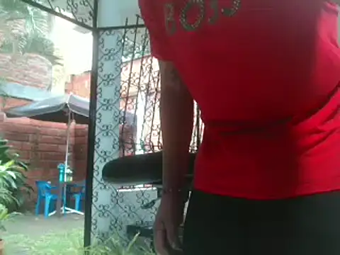 Snapshot of damiam_fiery chatting on February 22, 2025, 3:36 pm damiam fiery online show from February 22, 2025, 3:36 pm