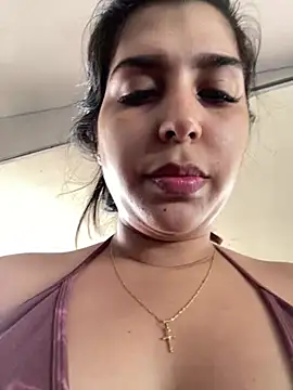 Snapshot of NiaSoler chatting on January 10, 2025, 6:06 pm NiaSoler online show from January 10, 2025, 6:06 pm