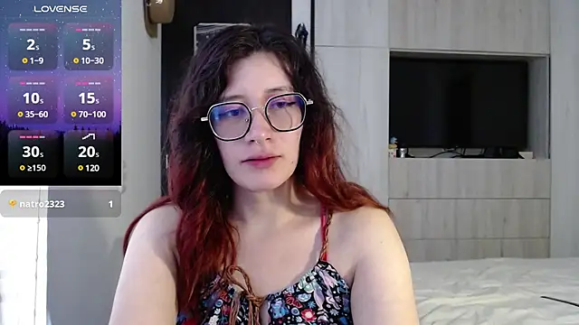 mariana124- online show from February 20, 2025, 8:58 pm