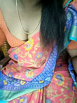 Snapshot of tamil_subha69 chatting on March 1, 2025, 2:44 pm tamil subha69 online show from March 1, 2025, 2:44 pm