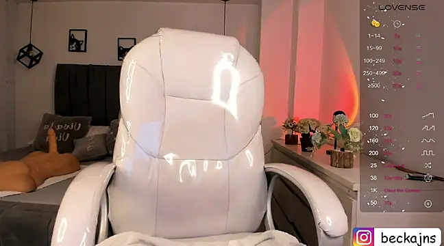 Beck jones online show from February 18, 2025, 1:55 pm