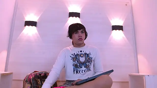 AndreaGil  online show from January 31, 2026, 8:40 pm