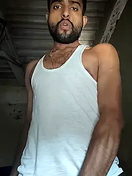 PRIYANHUxh online show from December 15, 2025, 7:34 am