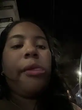 Shelmii online show from June 14, 2026, 4:36 am