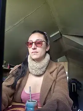 Snapshot of Afrania chatting on October 4, 2025, 3:32 pm Afrania online show from October 4, 2025, 3:32 pm