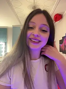 Snapshot of Kimsweet7 chatting on March 2, 2025, 6:08 pm Kimsweet7 online show from March 2, 2025, 6:08 pm