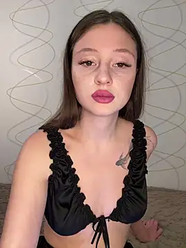 Snapshot of Kimsweet7 chatting on October 25, 2025, 5:51 pm Kimsweet7 online show from October 25, 2025, 5:51 pm