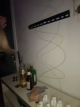 Snapshot of Kimsweet7 chatting on October 31, 2025, 6:20 pm Kimsweet7 online show from October 31, 2025, 6:20 pm