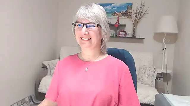 FleurMays online show from November 20, 2025, 3:50 am