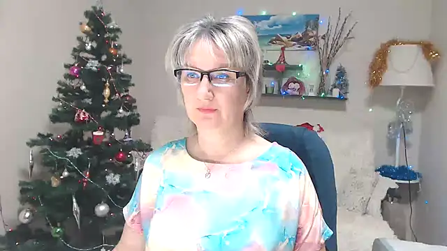 FleurMays online show from December 17, 2025, 5:24 am