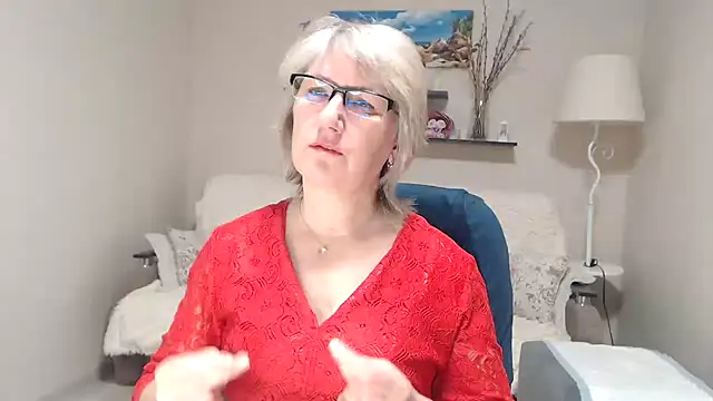 FleurMays online show from February 15, 2026, 3:58 am