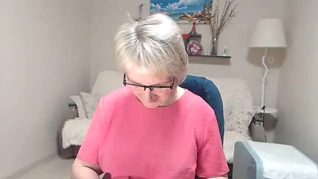 FleurMays online show from February 26, 2026, 3:44 pm