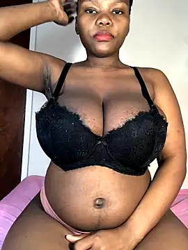 Snapshot of SexyAngeliqua chatting on September 9, 2025, 6:02 am SexyAngeliqua online show from September 9, 2025, 6:02 am