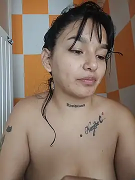 pocahonta89 online show from December 2, 2025, 11:45 pm